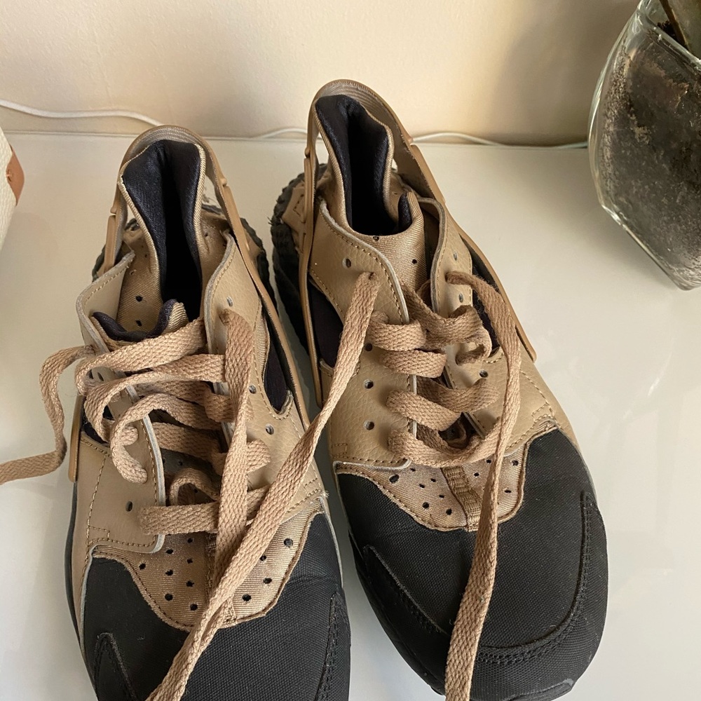 Women Nike Huarache
